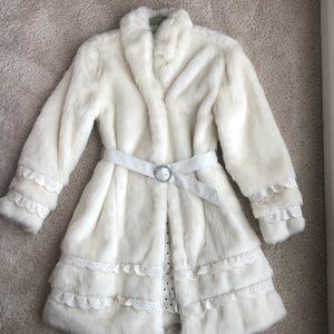White Gorgeous Faux Fur Jacket girls Sz XL (14)